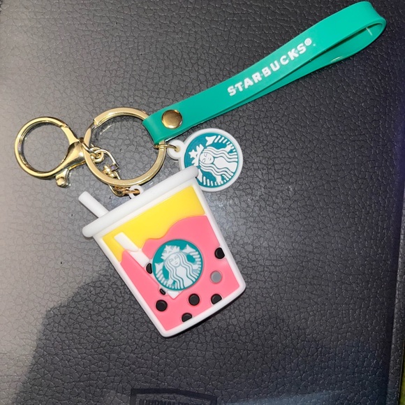 Starbucks boba tea keychain strawberry - Picture 1 of 5